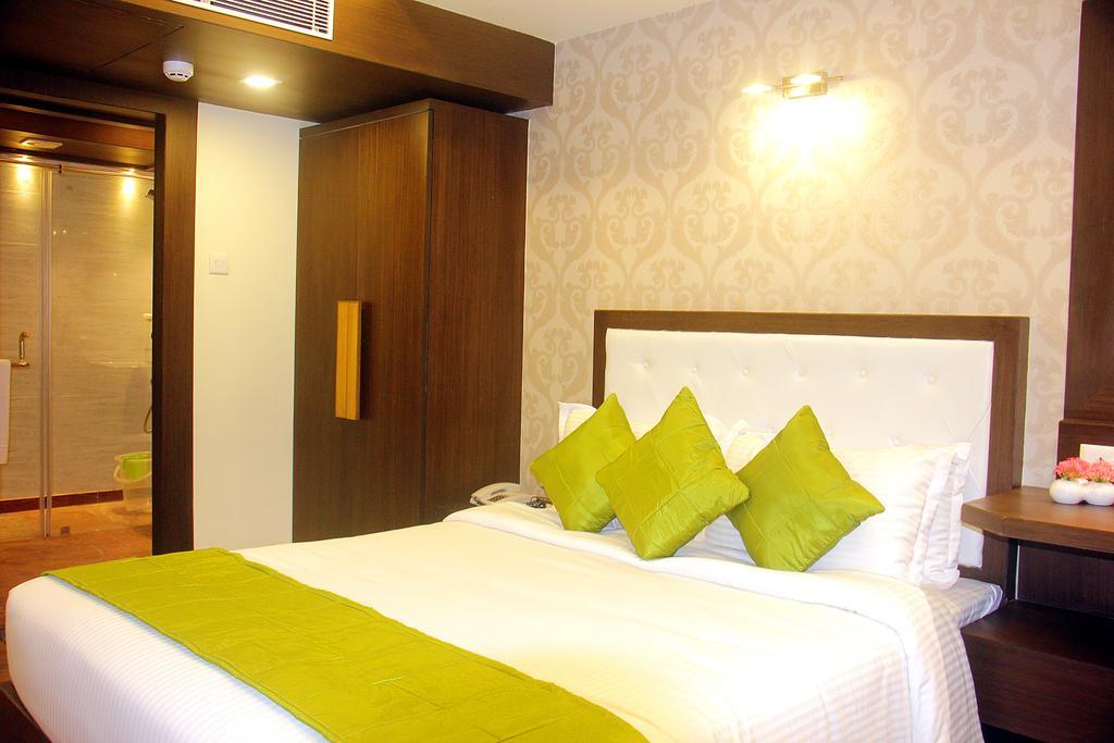 Ethnotel, Kolkata Airport Стая снимка