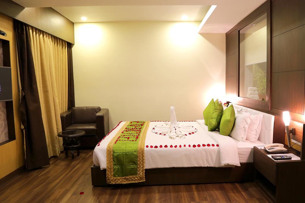 Ethnotel, Kolkata Airport Екстериор снимка