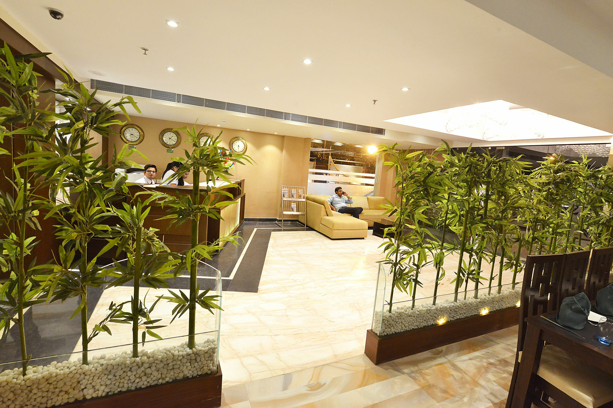 Ethnotel, Kolkata Airport Екстериор снимка