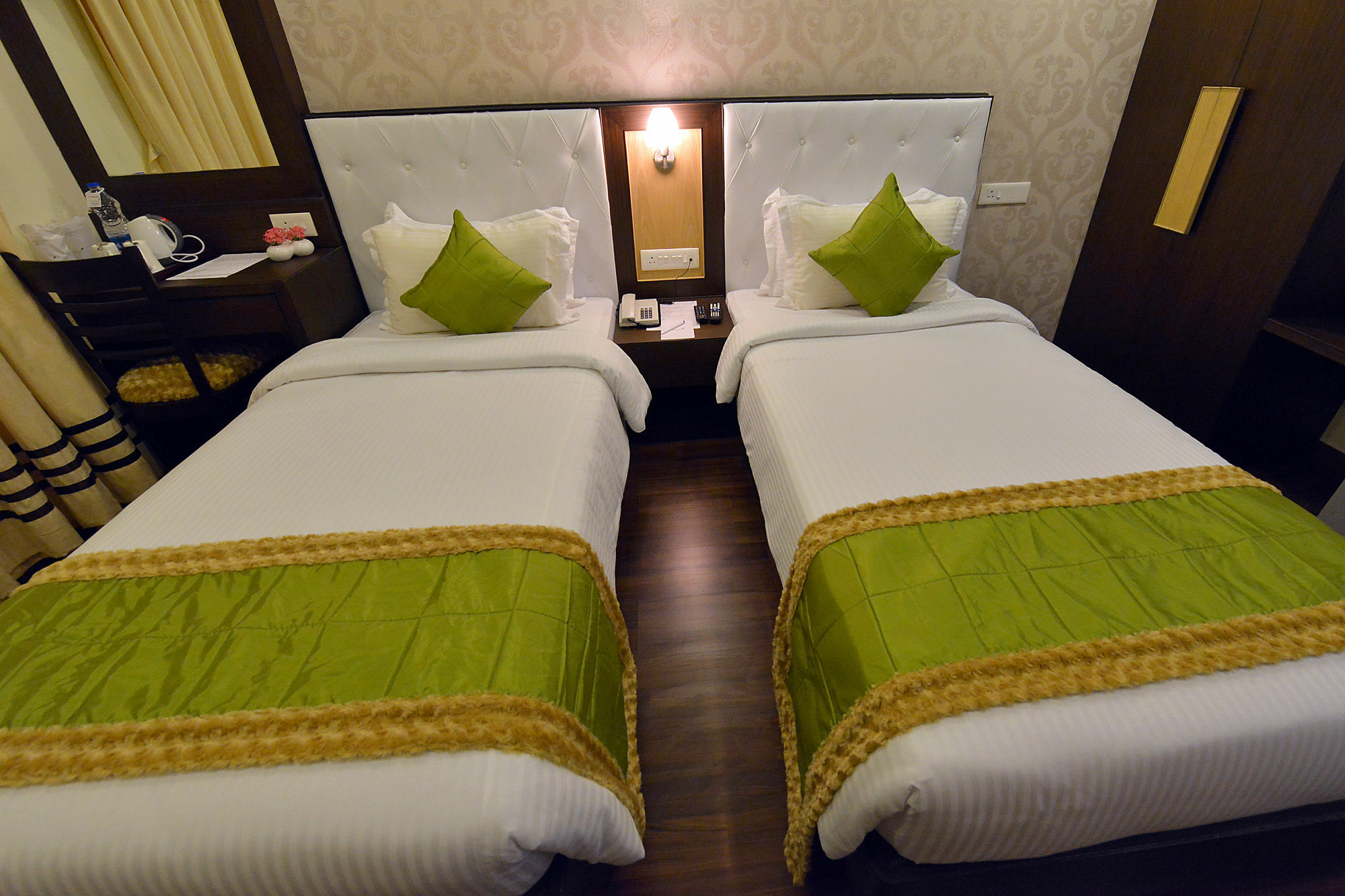 Ethnotel, Kolkata Airport Екстериор снимка